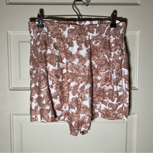 Abercrombie & Fitch floral tan cream traveler shorts